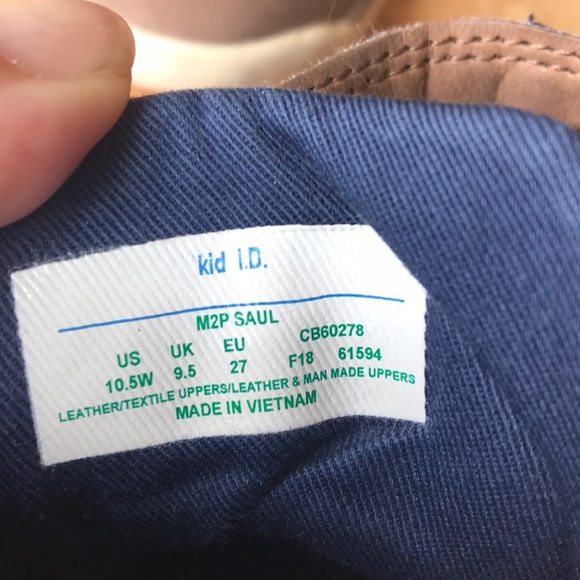 Boots - Picture 4 of 4